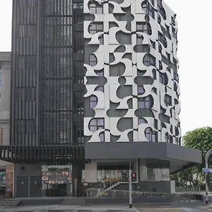 Hotel Amrise Kitchener