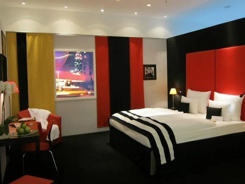 Hotell Holiday Inn Munich - Westpark By Ihg